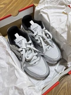 NIKE Zoom Air スニーカー シルバーのサムネイル