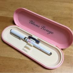 【新品未使用】桜柄の万年筆のサムネイル