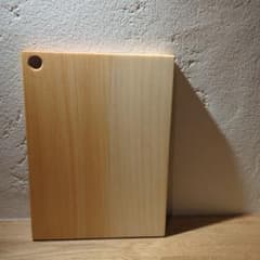手作りの銀杏(イチョウ)の木のカッティングボード まな板 731 - メルカリ