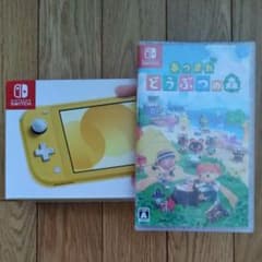Switchライト　イエロー+どうぶつの森のサムネイル