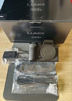 LUMIX S5IIX ボディのサムネイル