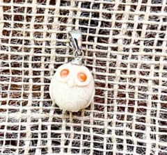 珊瑚 シェル フクロウ ペンダントのサムネイル