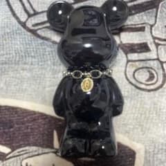 ブラックベアブリックのサムネイル