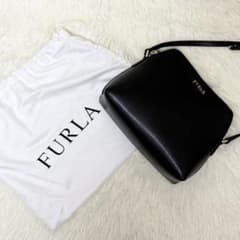 極美品✨フルラ ボエム ショルダーバッグ 牛革 ブラックのサムネイル