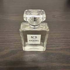 CHANEL N°5 L'EAU 香水のサムネイル