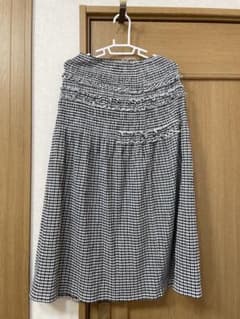 ユニクロ セシリーバンセン コラボ スカート Tシャツ 2点セット（Mサイズ）のサムネイル