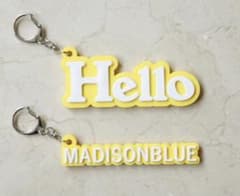 MADISONBLUE Hello キーホルダー 2個セット - メルカリ