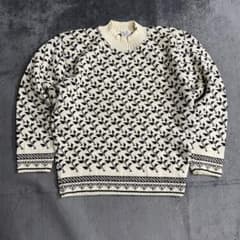 C.P.company ウールニットセーター　リーフ　総柄　訳あり品のサムネイル