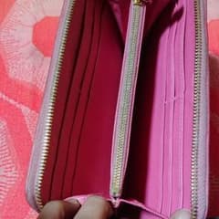 訳あり長財布のサムネイル