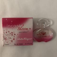 Salvatore Ferragamo incanto Bloom 5ml - メルカリ