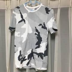 Nike tシャツ sのサムネイル