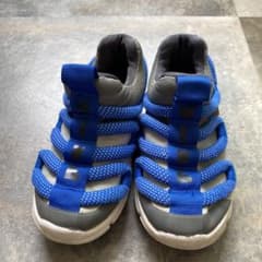 NIKE ナイキ　ノービス　19.5 再値下げ！のサムネイル