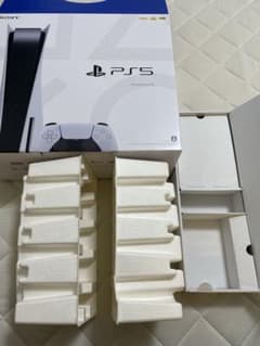 PS5 空箱のサムネイル