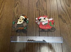 ディズニーのクリスマスオーナメント2個セットのサムネイル