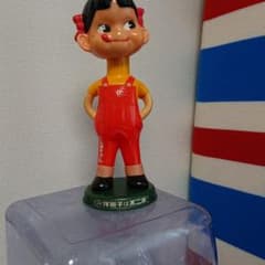 ペコちゃん フィギュアのサムネイル