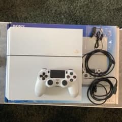 PlayStation4 CUH-1100AB02のサムネイル