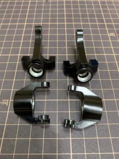 ピ*ス様 YEAH RACING アルミナックル アバンテ イグレス VQS用 - メルカリ