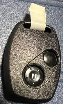 ホンダ純正リモコンキー　2ボタン電池動作確認済みのサムネイル