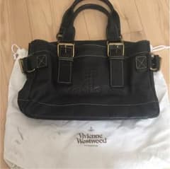 【ちぃ様 お取り置き中】ivienneWestwood バッグのサムネイル