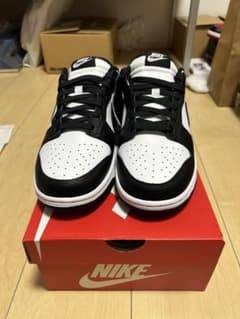 未使用NIKE DUNK  パンダのサムネイル