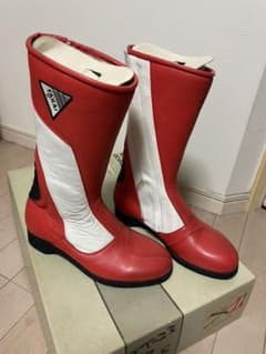 TAKAIの30年以上前のブーツです。のサムネイル