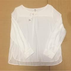 UNIQLO Ｔブラウス Ｌサイズ 新品タグ付きのサムネイル