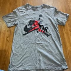 NIKE ナイキ ジョーダンTシャツのサムネイル