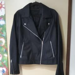 あさんてぃ様専用　UNIQLO　ライダースジャケットのサムネイル