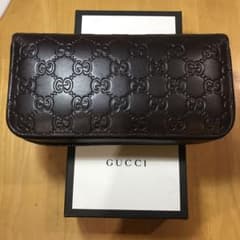 GUCCI長財布 本革 ラウンドファスナー　シグネイチャーダークブラウンのサムネイル