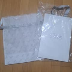 ReFa リファ ショッパー＆ラッピング袋　紙袋は新品未使用のサムネイル