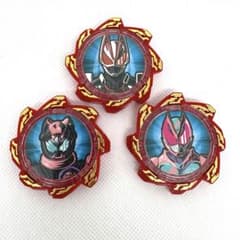劇場版仮面ライダーリバイス暴太郎戦隊ドンブラザーズ THE MOVIE前売券特典のサムネイル