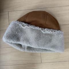 ZARA ムートン帽子　ハットのサムネイル