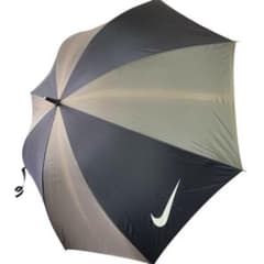NIKE GOLF ナイキ ゴルフ　傘 　8本骨　大きい ベンチレーション　黒 NIKE GOLF ナイキ ゴルフ 傘 8本骨 大きい ベンチレーション 黒
