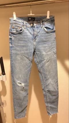 ZARA デニムパンツ スキニー ライトブルーのサムネイル