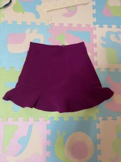 ミニスカートのサムネイル