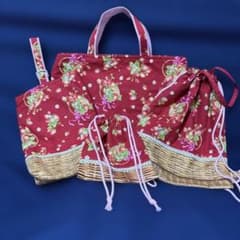 いちごプリントのバッグ4点セットのサムネイル