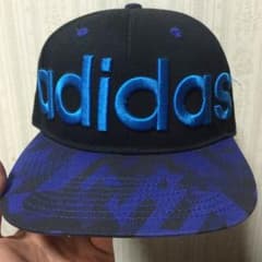 adidas キャップのサムネイル