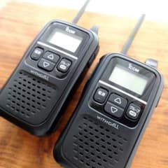 アイコム 特定小電力トランシーバー 20ch C-4110　２台セット Amazon | アイコム 特定小電力トランシーバー 20ch ブラック IC-4110
