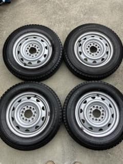 【週末値下げ】145/80R13 スタッドレス4本　バリ山のサムネイル