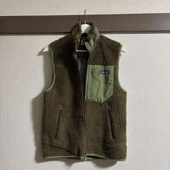 Patagonia メンズ XS ベスト オリーブグリーン - メルカリ