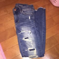 アメリカンイーグルダメージデニムのサムネイル