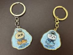ちいかわはちわれ キーホルダー 2つのサムネイル