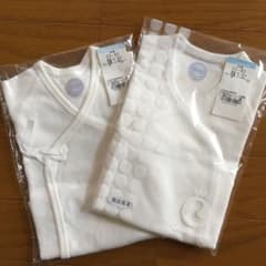 新品！コンビミニ 短肌着2枚セットのサムネイル