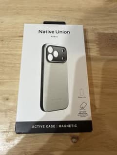 Native Union iPhone17 Pro ケース　MOMAストア　美品