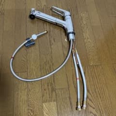 LIXIL キッチン用シングルレバー混合水栓 RJF-771YAのサムネイル