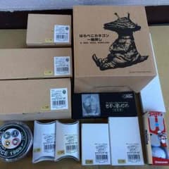 値下げ！大人のウルトラマングッズセット ビアグラス、マグカップ、万年筆、腕時計等のサムネイル