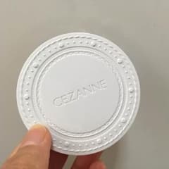 セザンヌ UVクリアフェイスパウダー 02のサムネイル
