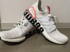 adidas Ultra Boost DB99 ベッカムのサムネイル