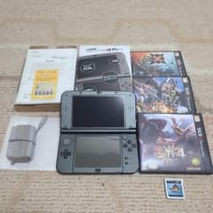 [부속품 완비] New 닌텐도 3DS LL 본체 + 몬한 인기 소프트 4 개 세트
