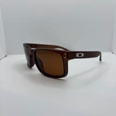 OAKLEYホルブルック サングラス ブラウンのサムネイル